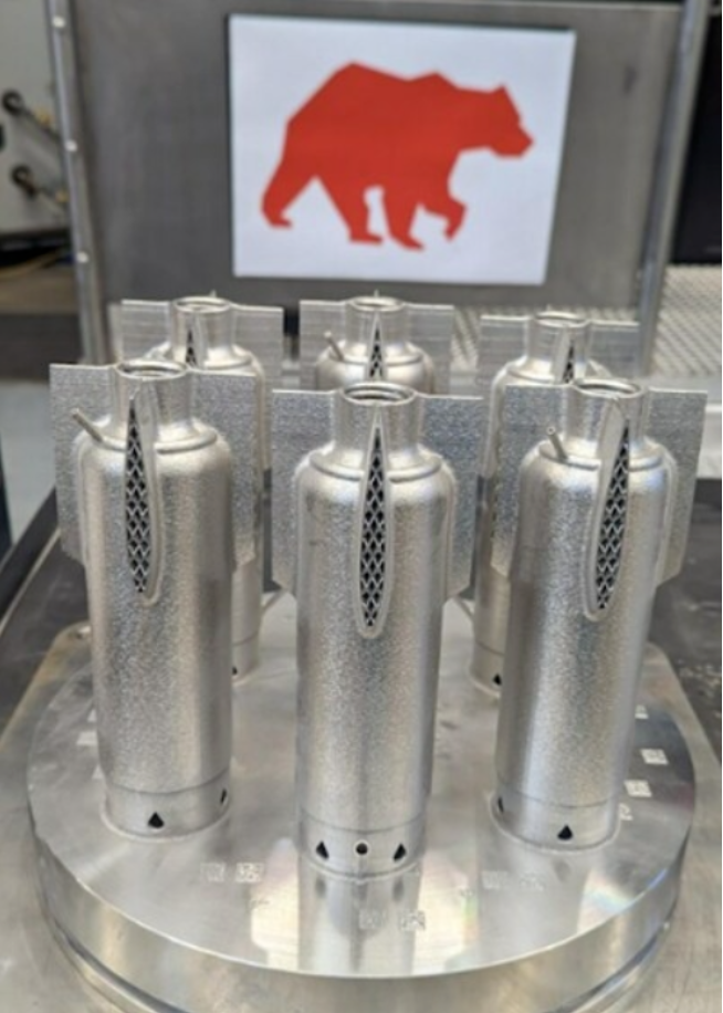 Ursa Major與美國海軍聯(lián)手投資2500萬美元研發(fā)新型3D打印火箭發(fā)動機(jī)原型 image