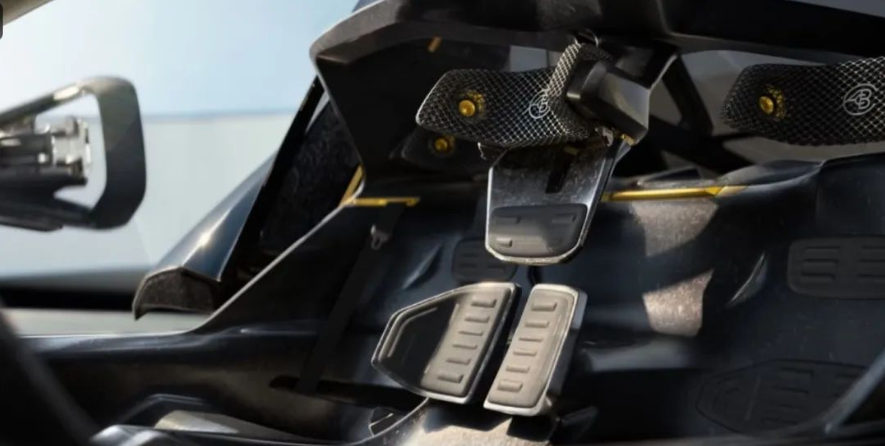 Lotus 的 Theory 1概念車采用 3D 打印頭枕 image