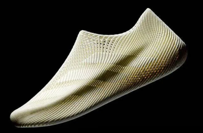 adidas利用3D打印技術，一體成型新式跑鞋 image