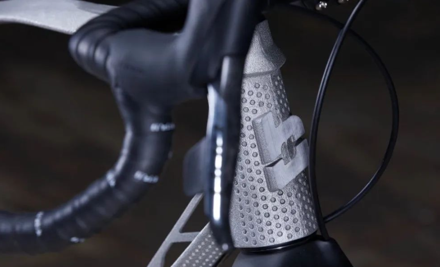 Heavy Bikes推出全新鋁制一體式自行車車架，融合3D打印模具鑄造技術 image