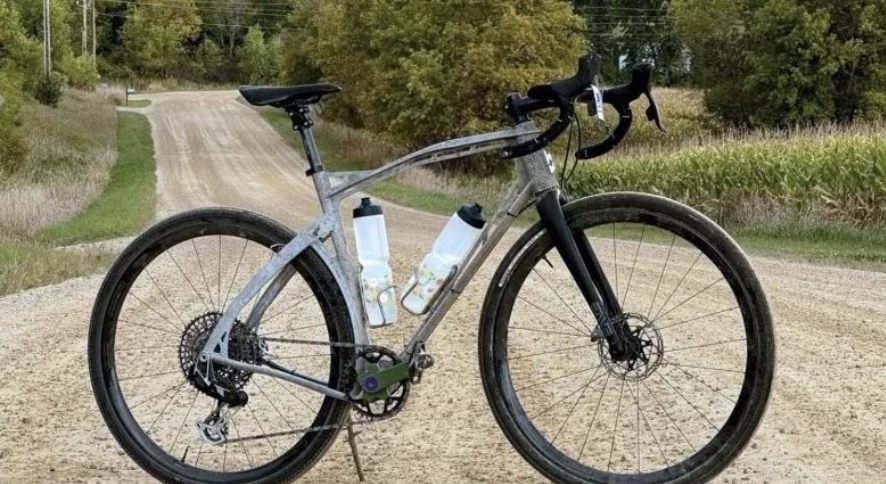 Heavy Bikes推出全新鋁制一體式自行車車架，融合3D打印模具鑄造技術 image