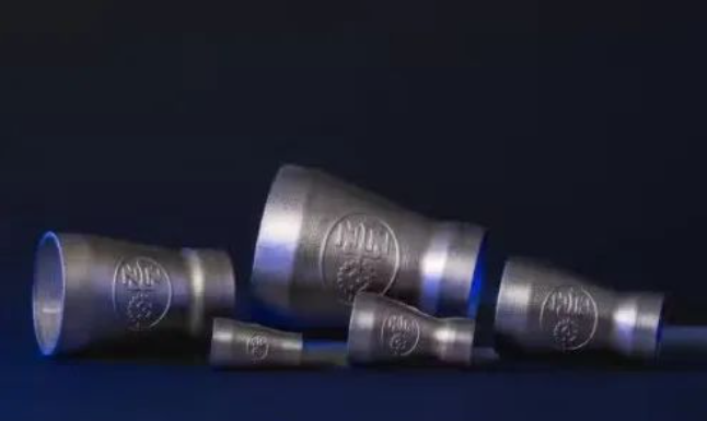 HII造船公司在新航母上安裝首個DED 3D打印閥歧管組件 image